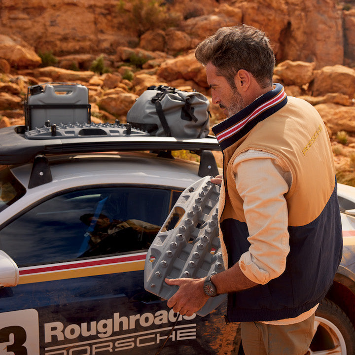 911 Dakar Roughroads Collection