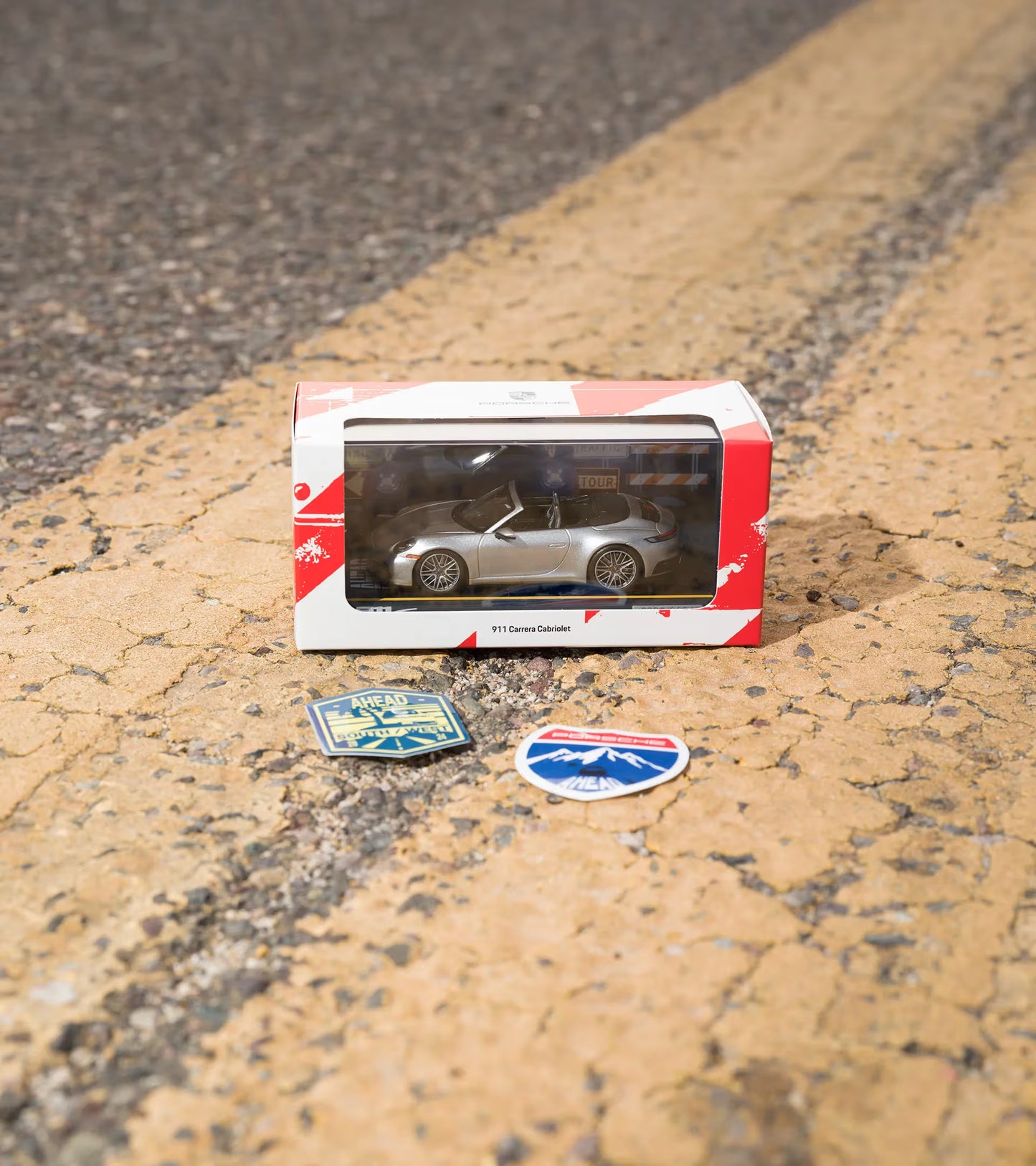 911 Carrera Cabriolet (992) AHEAD in a scale of 1:43