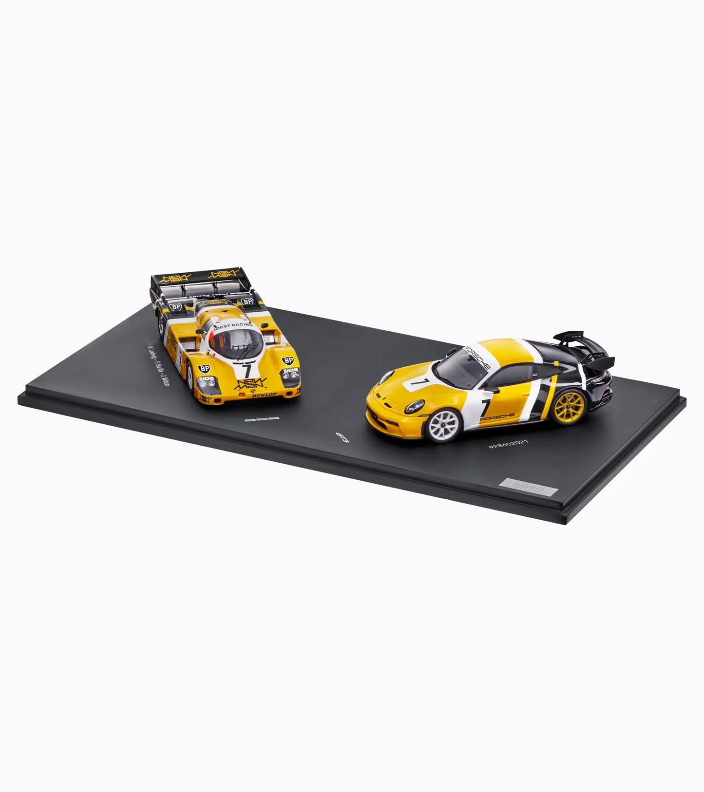 Porsche 911 GT3 (992) &amp; Porsche 956 – Limited edition