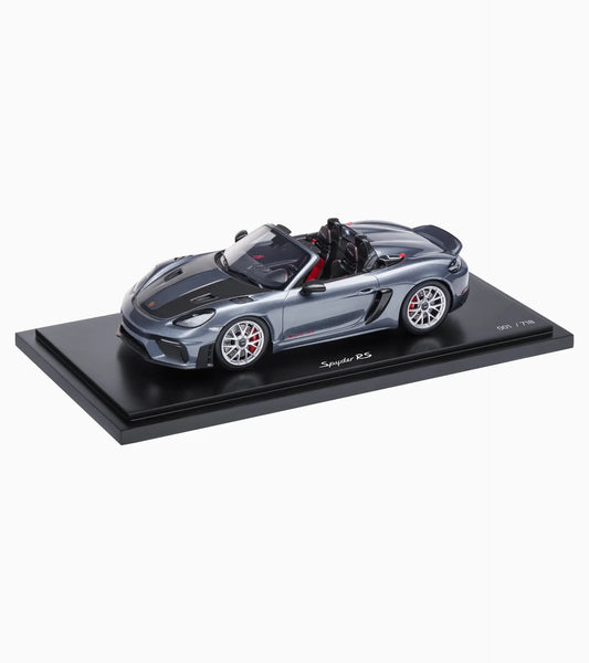 Porsche 718 Spyder RS (982) – Limited Edition 1:18 scale