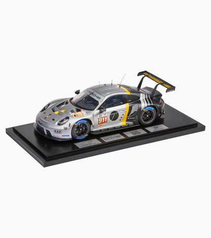 Porsche 911 RSR Michael Fassbender – Limited Edition 1:18